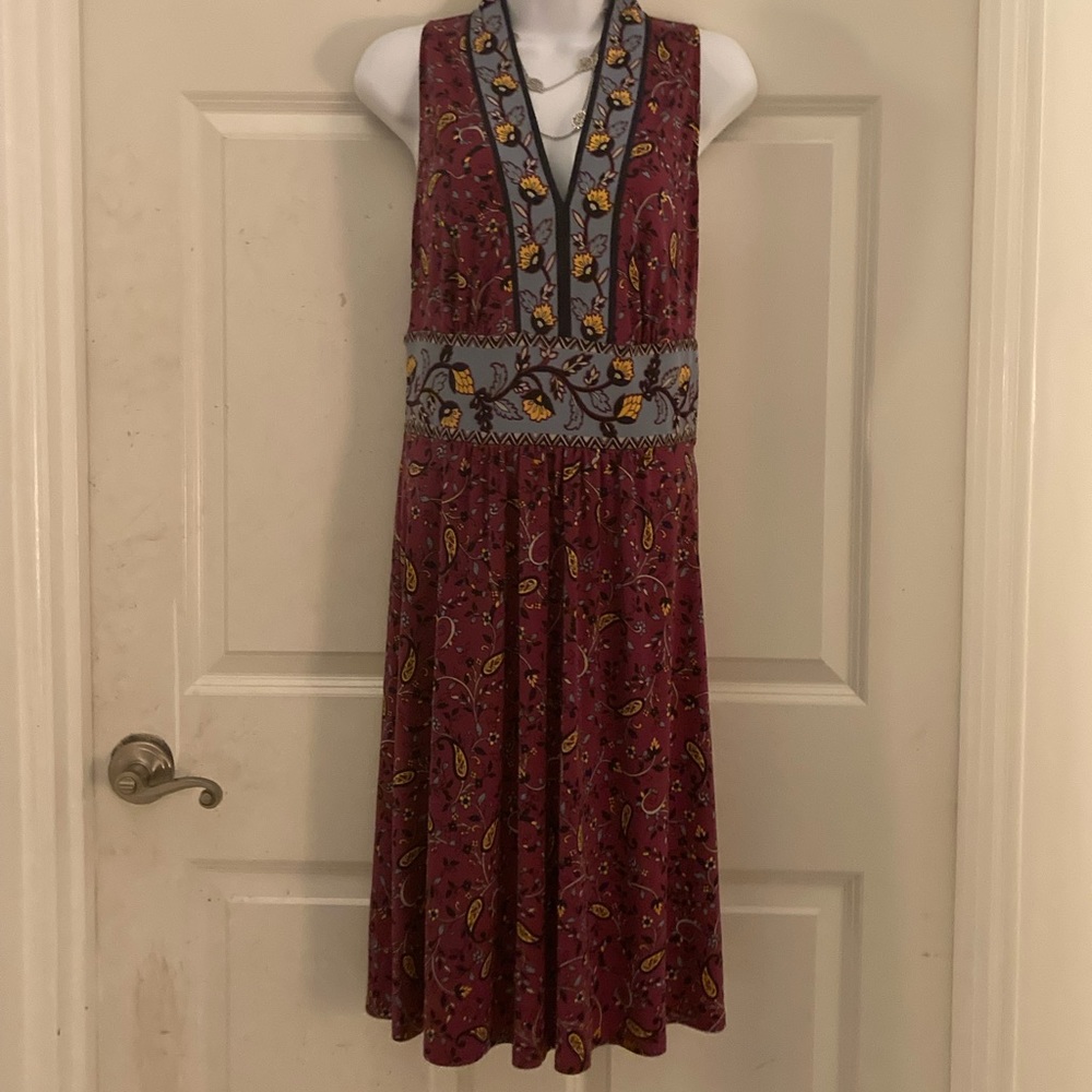 NWOT, Wisp, Size 10, Burgundy/Blue Paisley/Floral Dress
